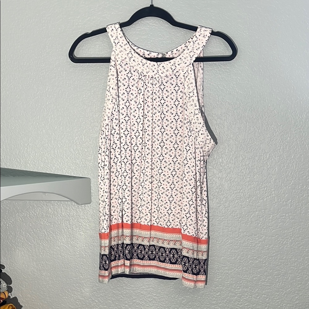 Sleeveless Patterned Top - White and Black